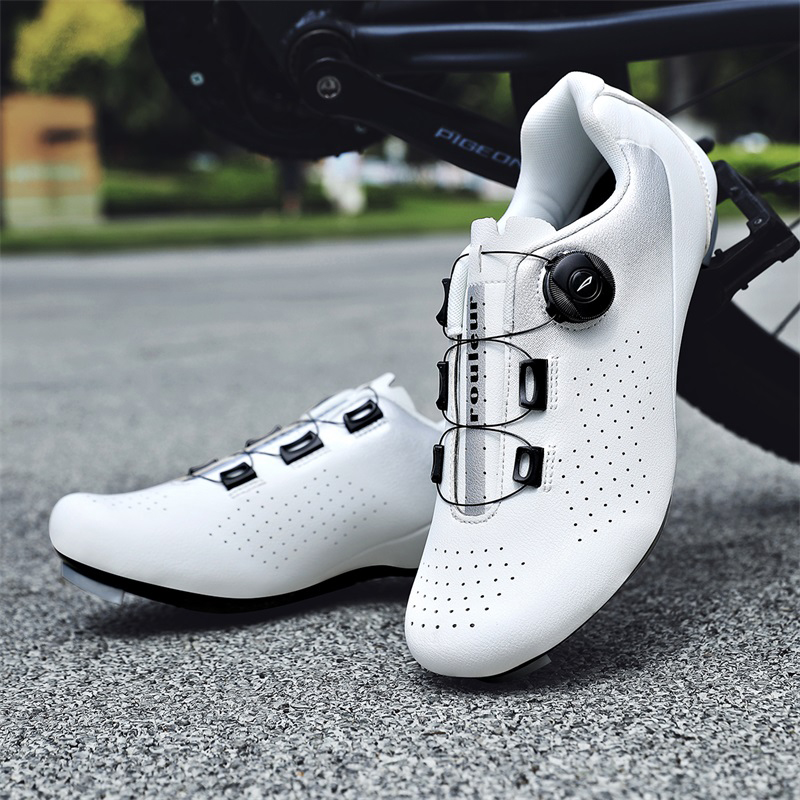 ロードサイクリングシューズ フラットクリートシューズ スピー - Cycling Commuter Shoes のレビューと価格