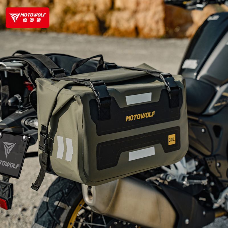 モトウルフ防水大容量ユニバーサルオートバイテールリアシートバ - Panniers Waterproof Rear のレビューと価格